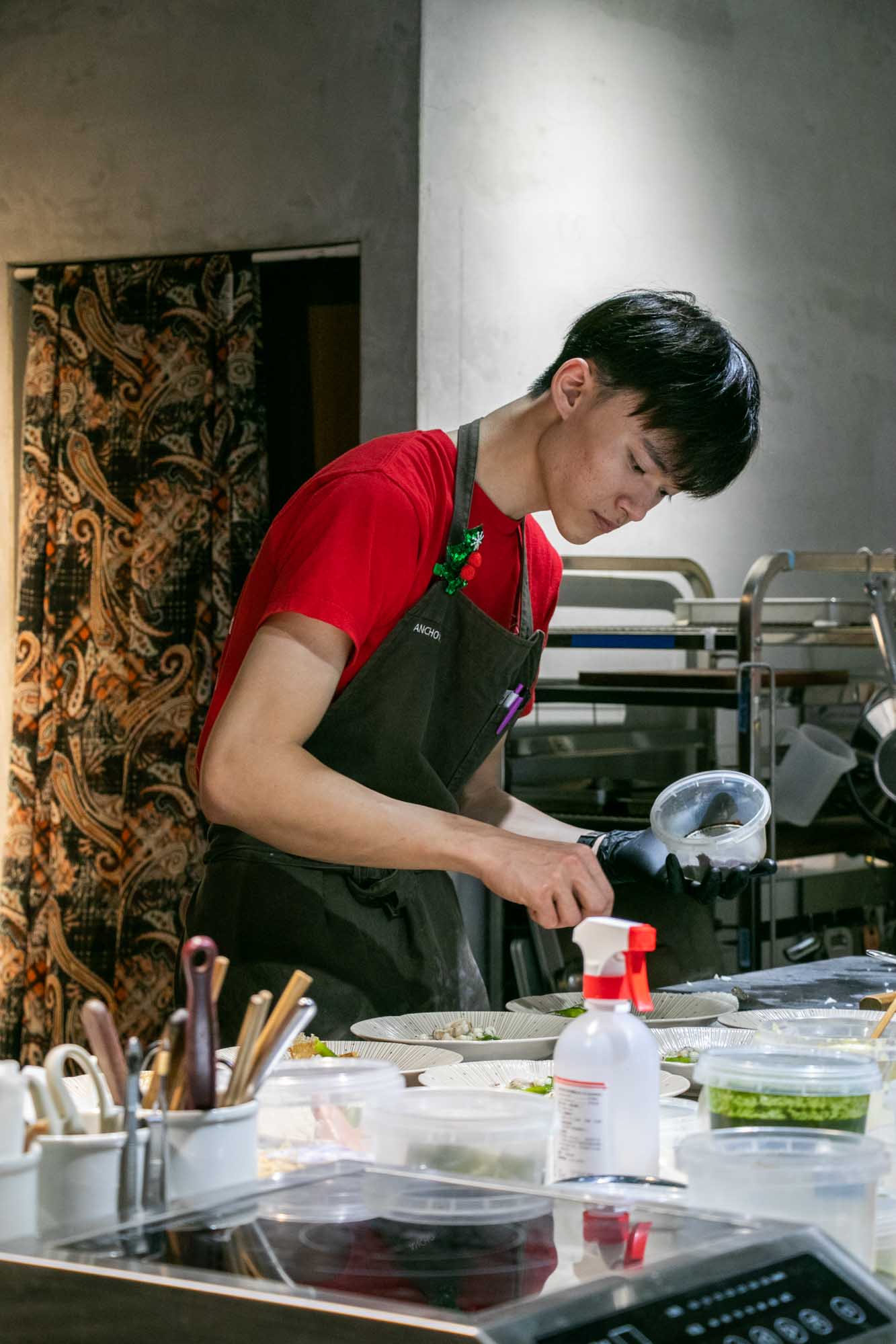 高雄米其林 Anchovy鯷魚餐廳  鯷魚耶誕城 Marry Fishmas 2025