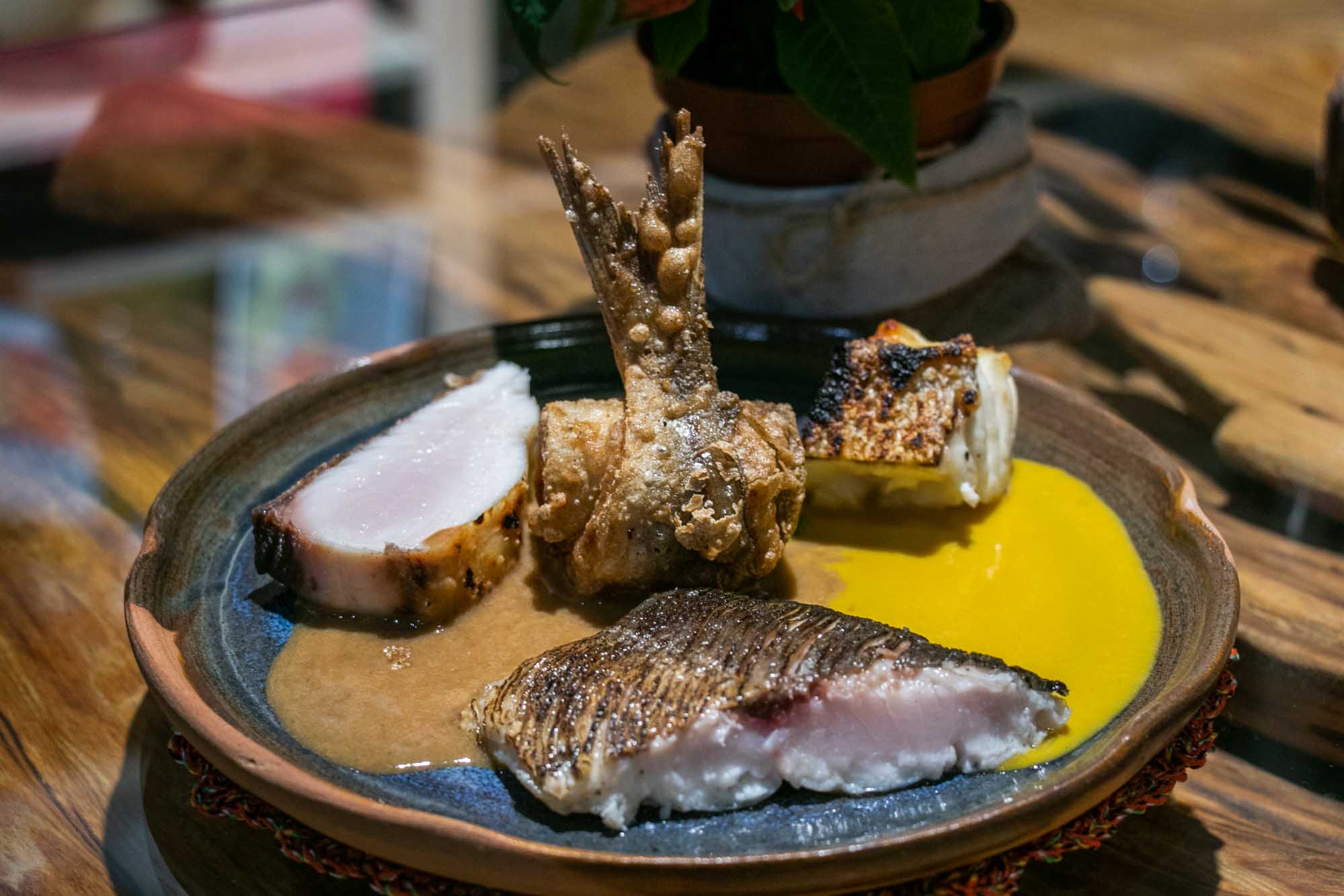 高雄米其林 Anchovy鯷魚餐廳  鯷魚耶誕城 Marry Fishmas 2025