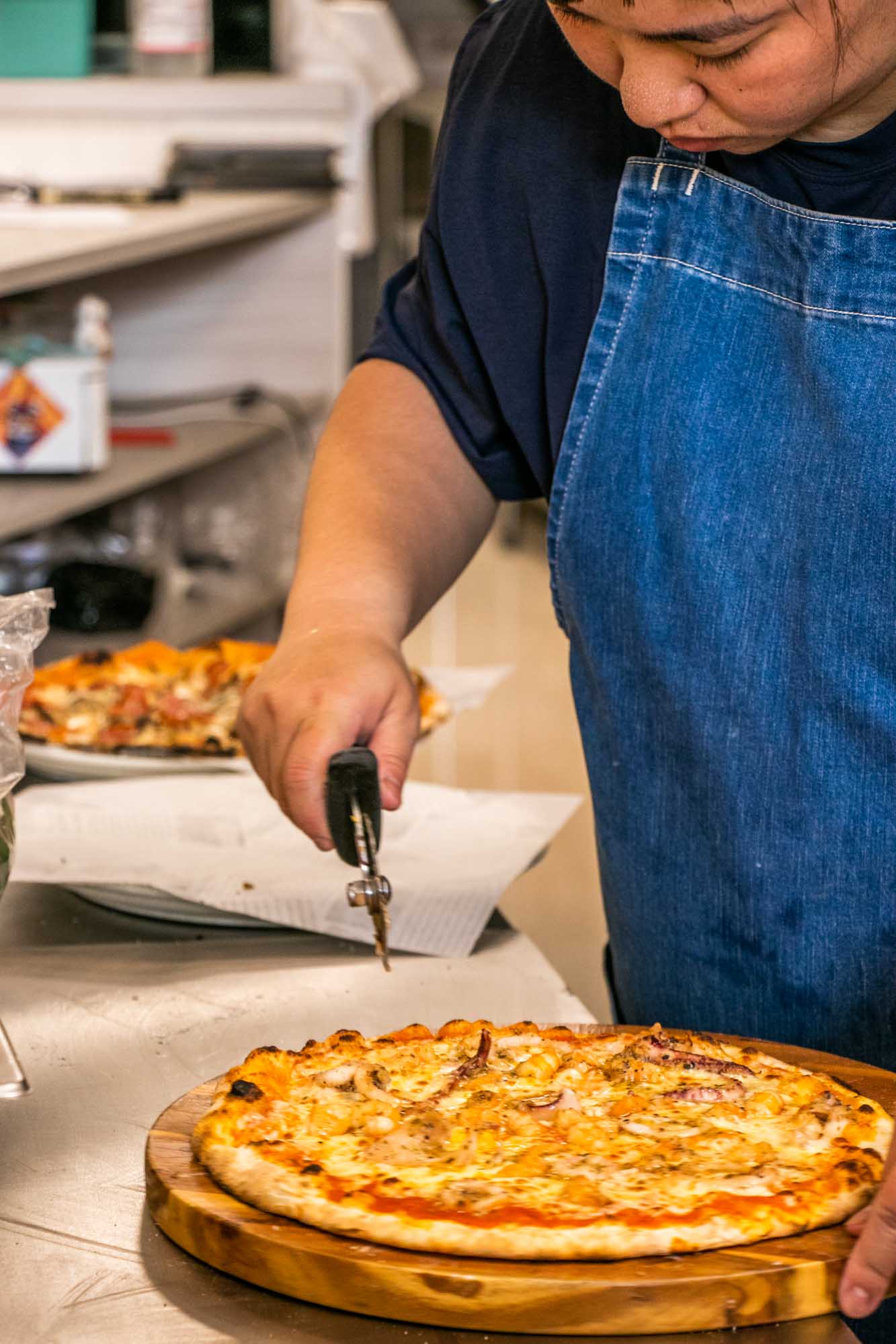 高雄披薩 酸種羅馬披薩｜JAN’s Table PIZZA 從龍華市場到新店面