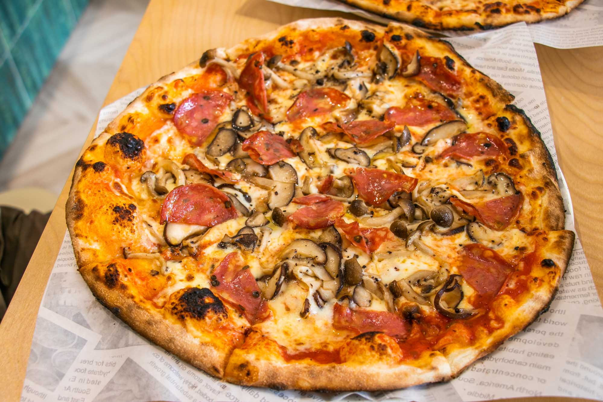 高雄披薩 酸種羅馬披薩｜JAN’s Table PIZZA 從龍華市場到新店面