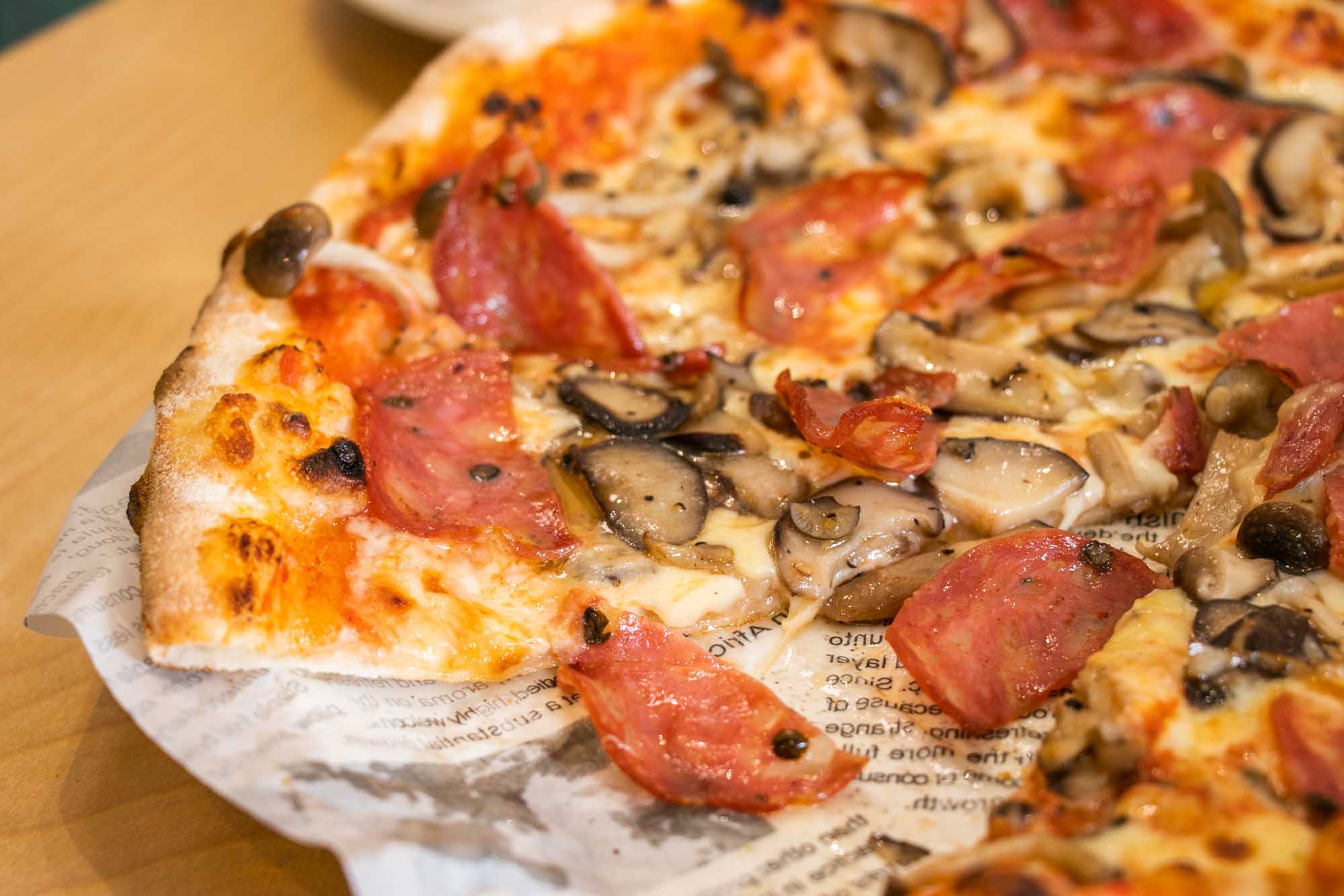 高雄披薩 酸種羅馬披薩｜JAN’s Table PIZZA 從龍華市場到新店面