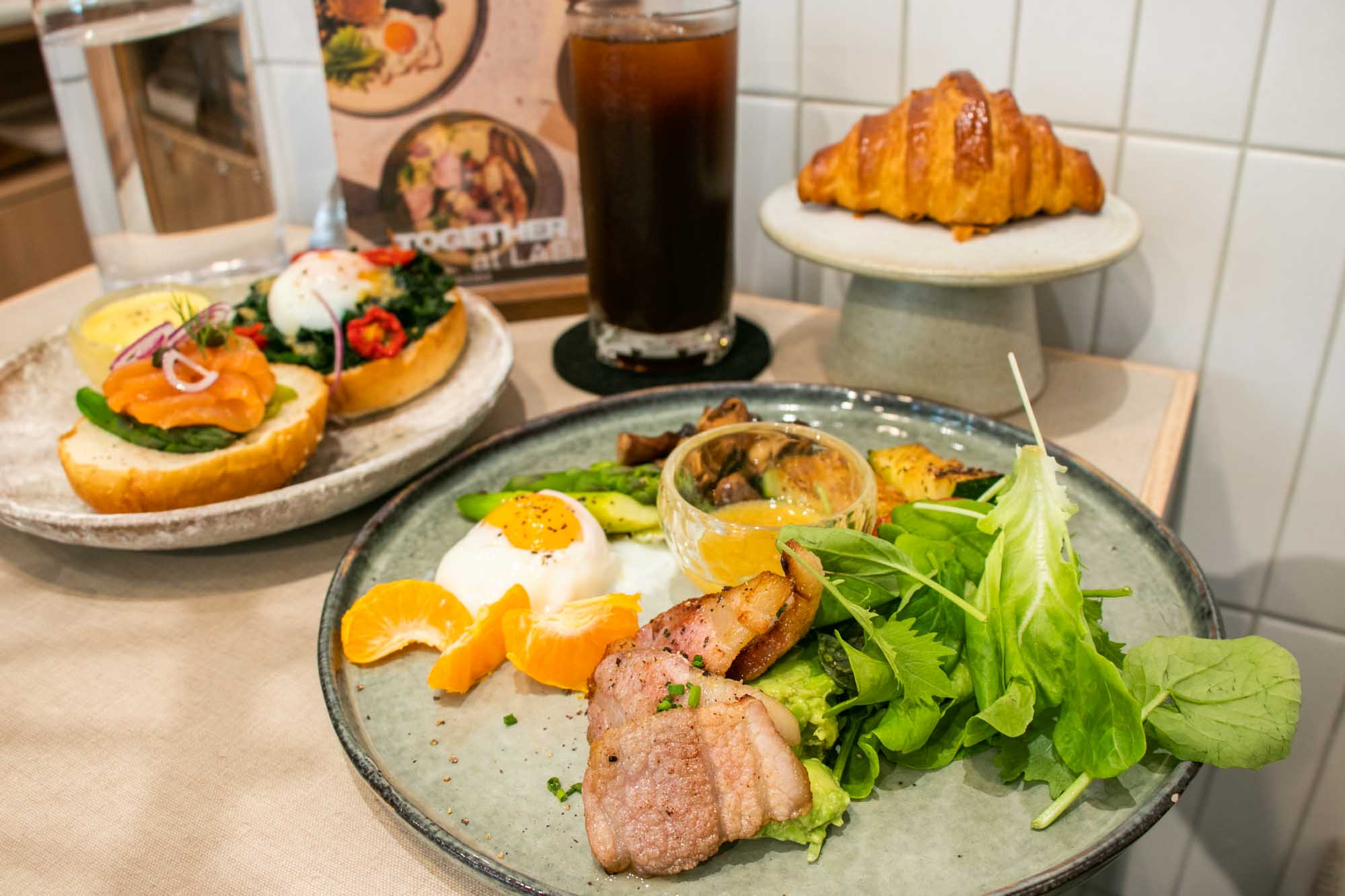 高雄早午餐 LAB AMPM 昉 美術館附近悠閒美景 還有義大利麵