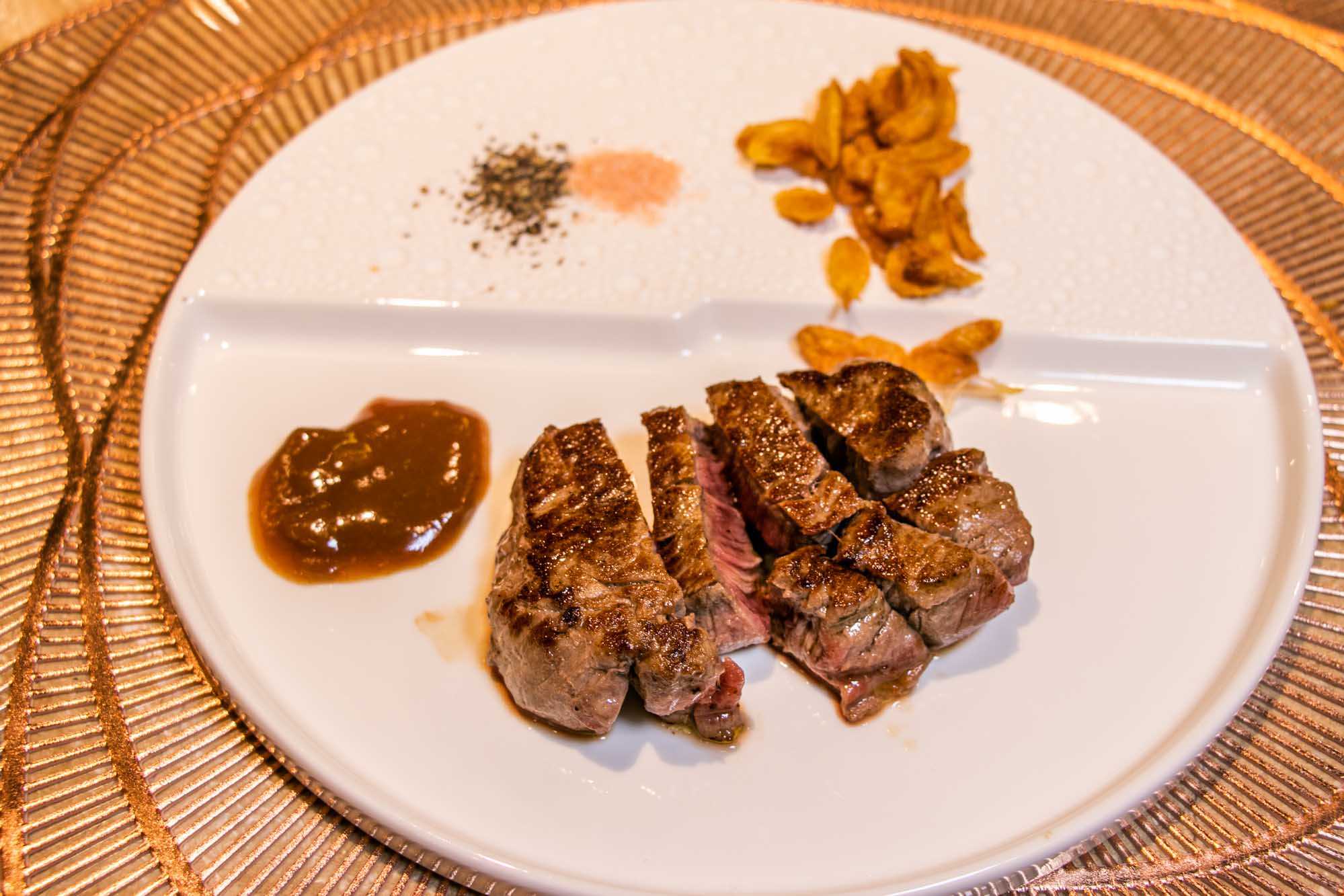 高雄慶生聚會推薦 明水然 高雄大立店 評價超高無菜單鐵板燒 五度獲選『全台十大頂級鐵板燒』殊榮