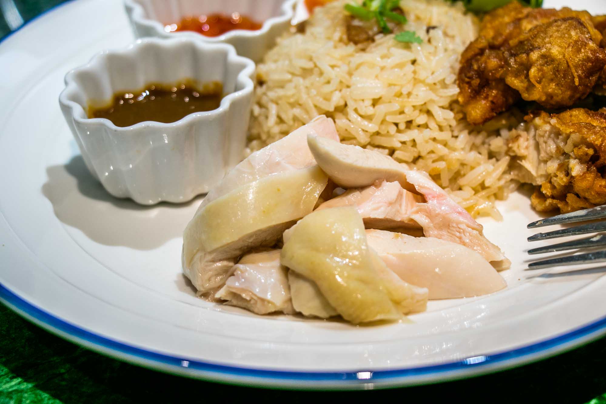 台南 沙卡里巴市場 煮合 Thai Inspired 海南雞飯和泰奶超讚