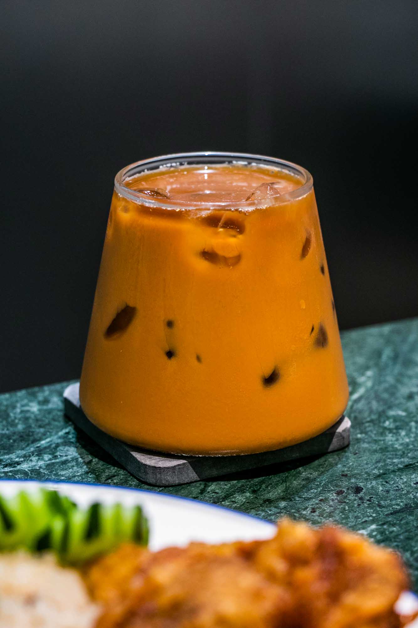 台南 沙卡里巴市場 煮合 Thai Inspired 海南雞飯和泰奶超讚