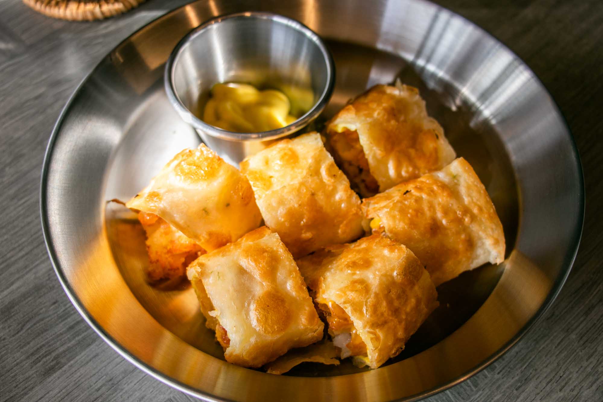 高雄早午餐推薦  東清三十三號 𝟯𝟯 𝗜𝗿𝗮𝗻𝗺𝗲𝘆𝗹𝗲𝗸｜建工店