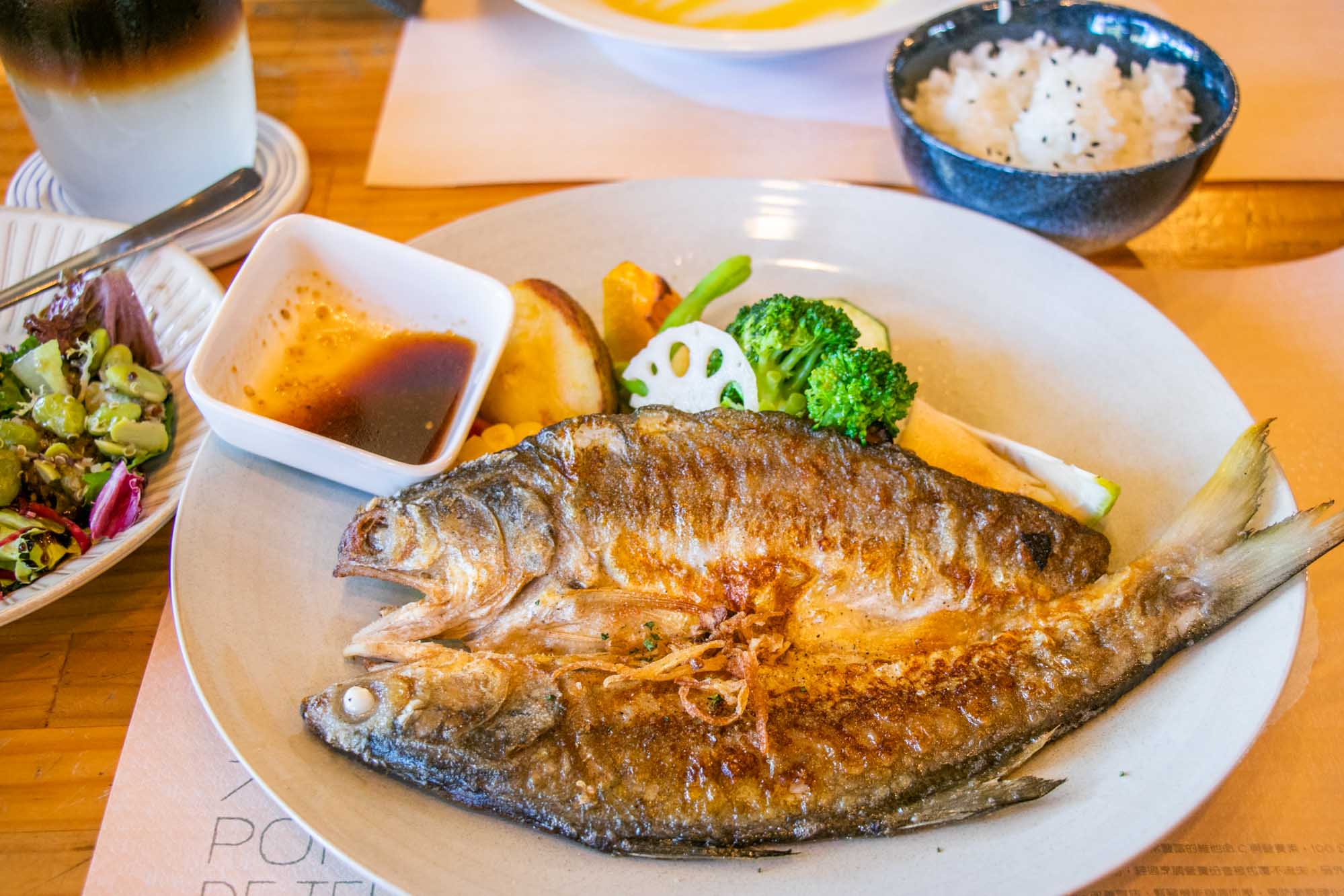 高雄美食 黃埔新村 大地林檎-契作小農廚房 自製麵包超熱門