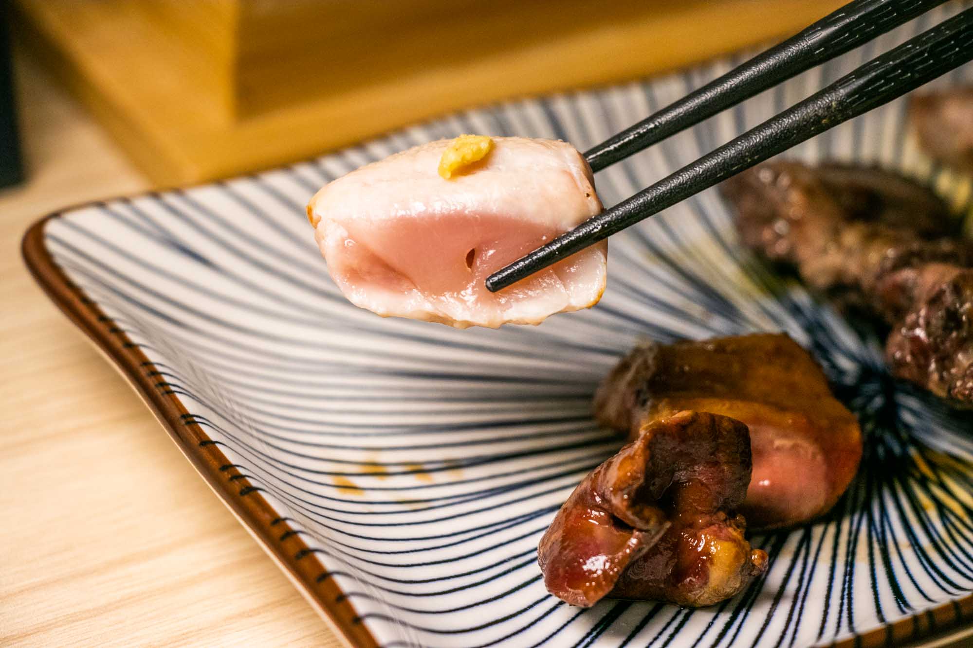 高雄燒鳥 TORI+ 串燒 使用元榆牧場黑羽土雞 燈籠買一送一