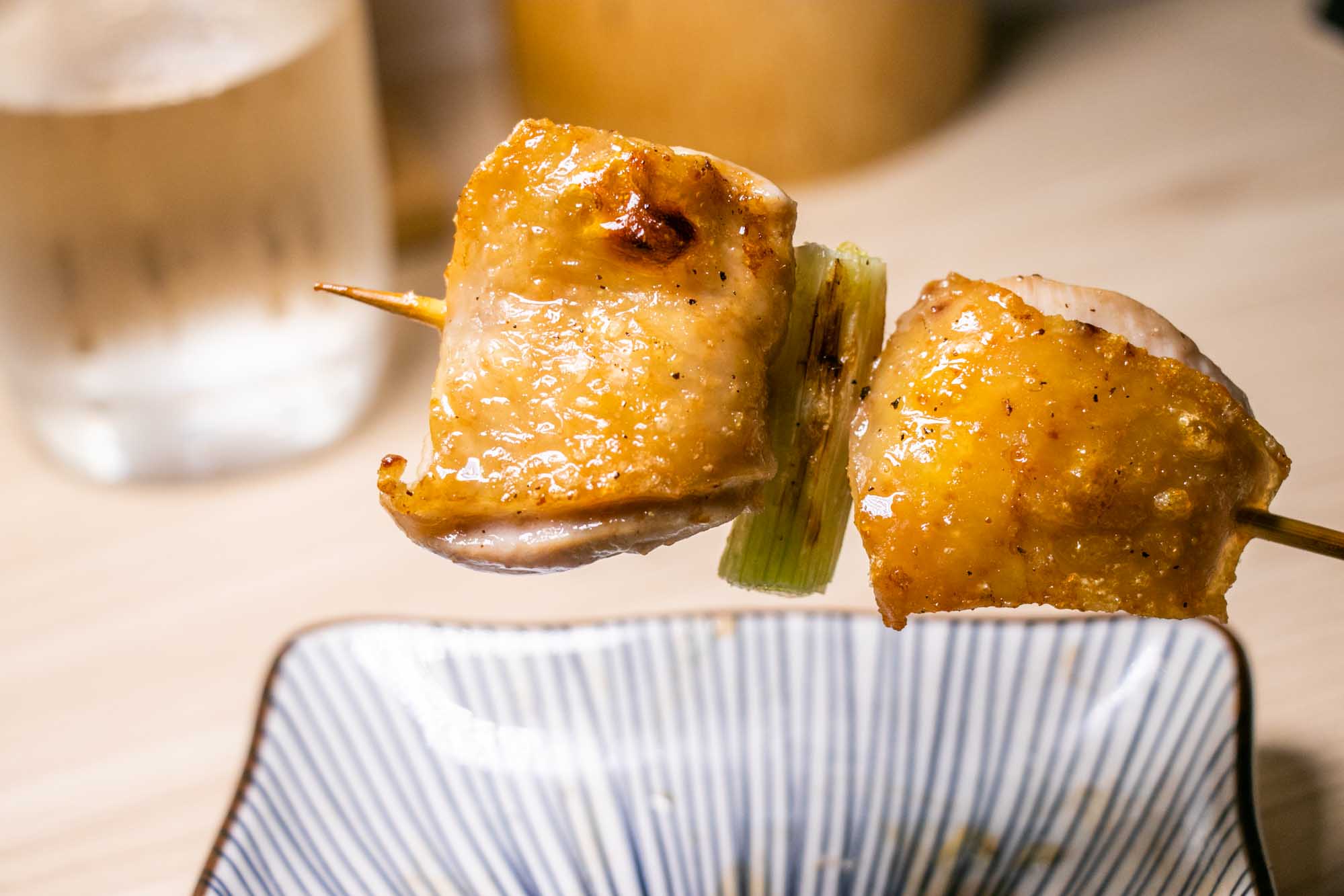 高雄燒鳥 TORI+ 串燒 使用元榆牧場黑羽土雞 燈籠買一送一