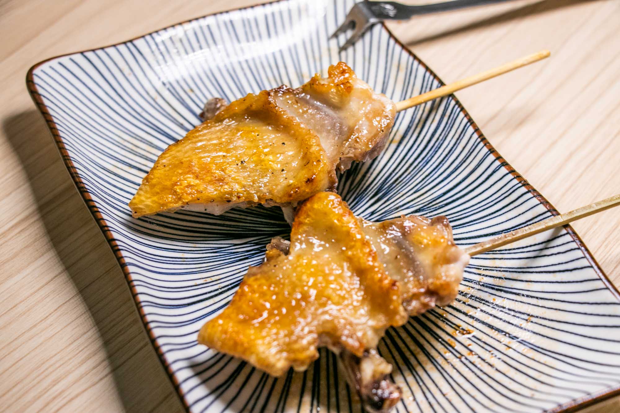 高雄燒鳥 TORI+ 串燒 使用元榆牧場黑羽土雞 燈籠買一送一