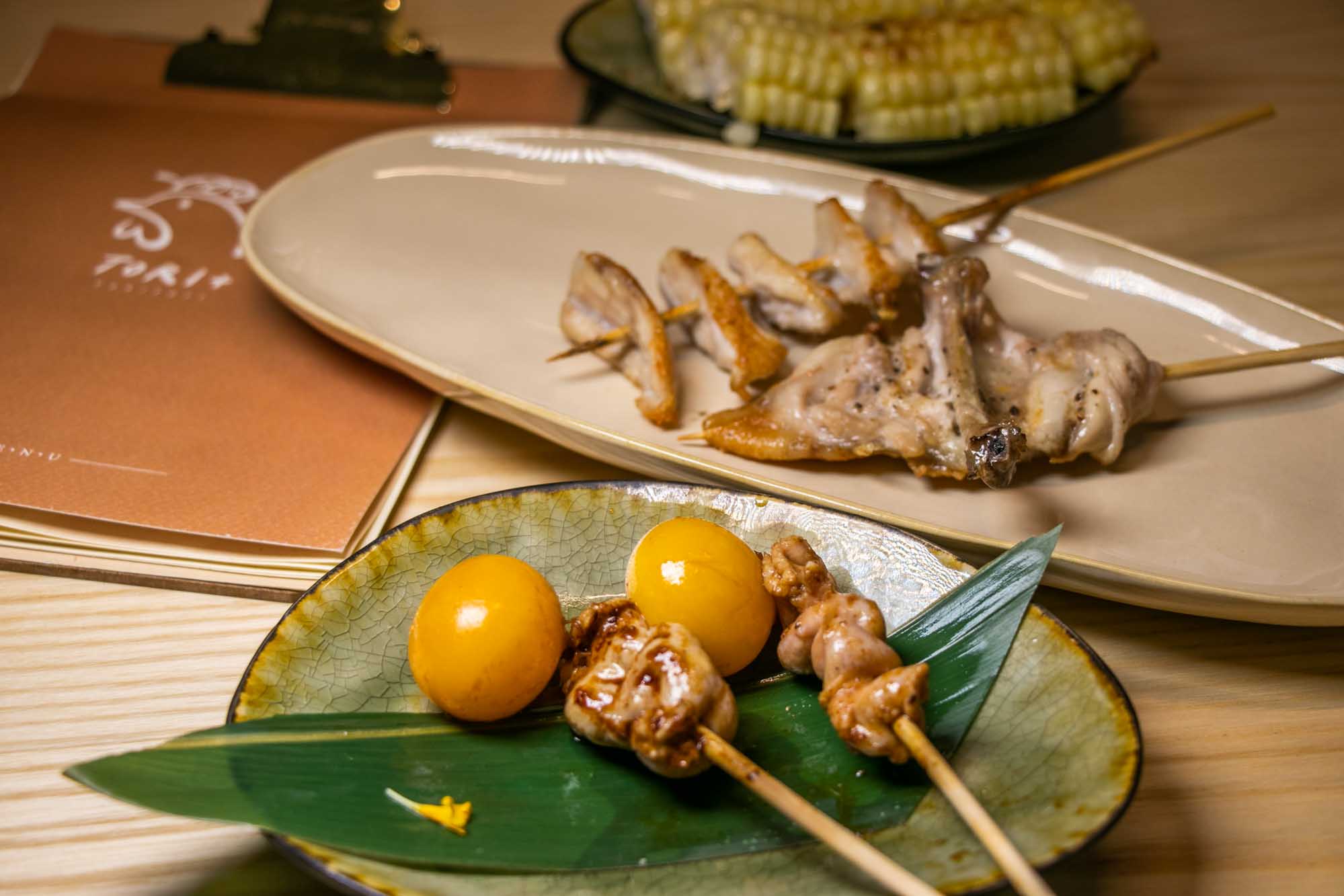 高雄燒鳥 TORI+ 串燒 使用元榆牧場黑羽土雞 燈籠買一送一