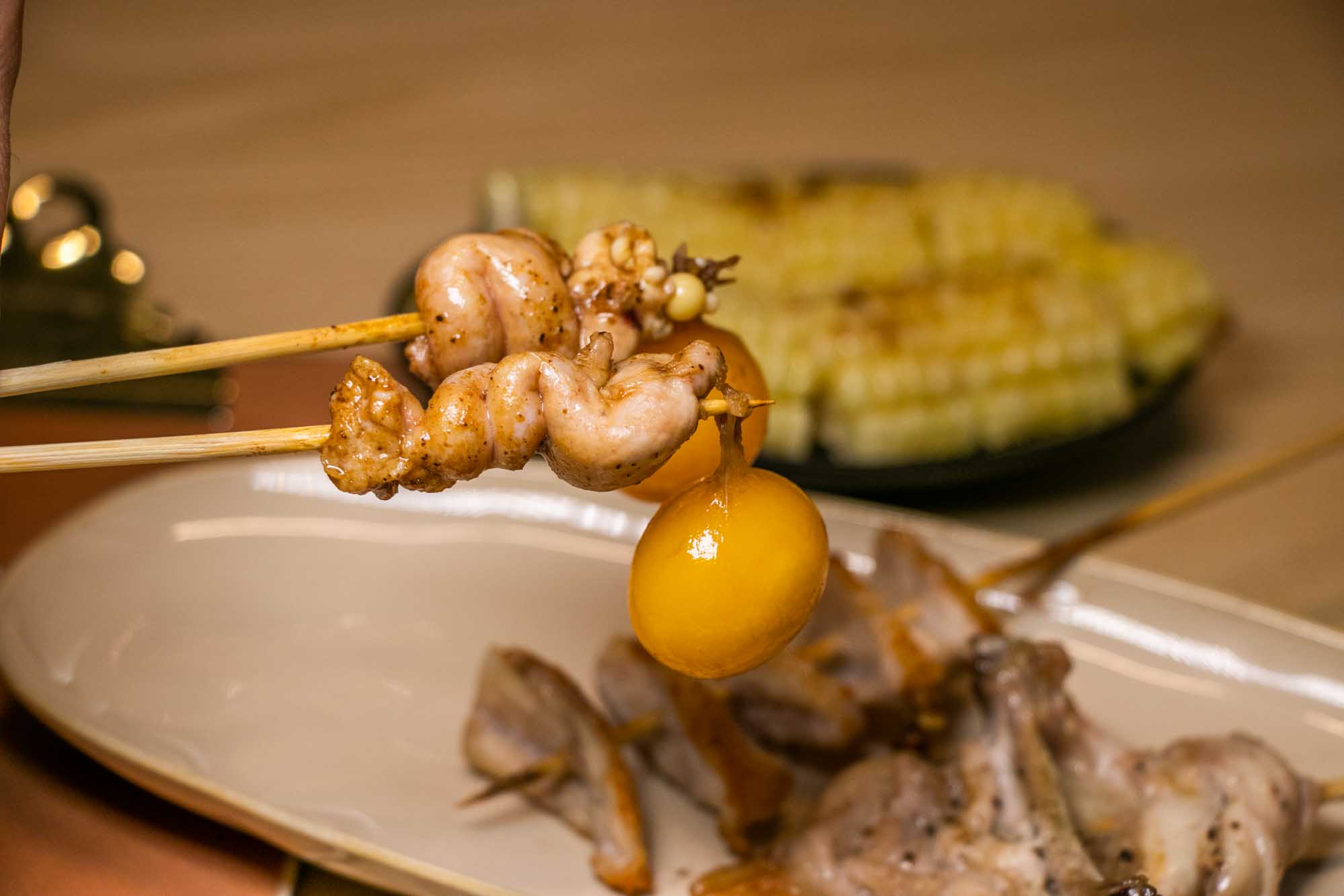 高雄燒鳥 TORI+ 串燒 使用元榆牧場黑羽土雞 燈籠買一送一