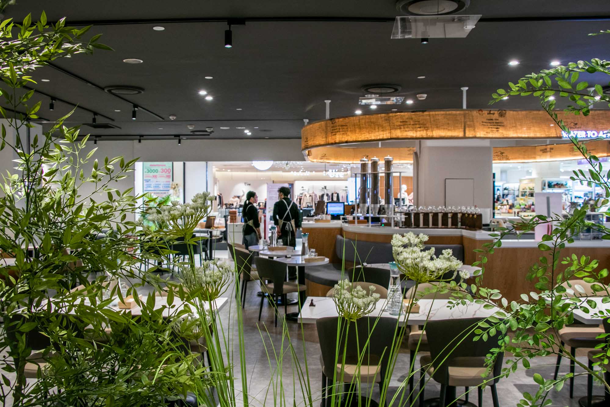 高雄早午餐 成真咖啡 夢時代旗艦店 全日型咖啡廳 舒芙蕾控必收！