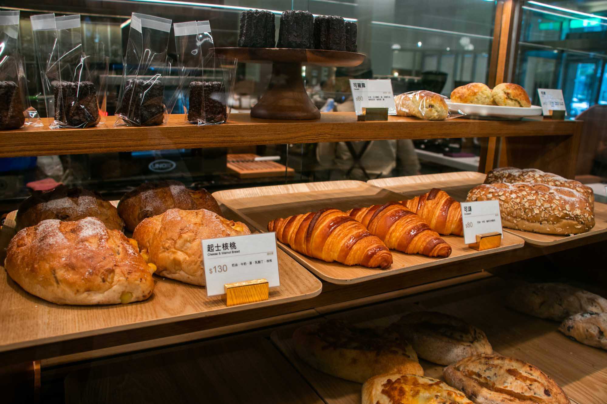 高雄咖啡廳 時尚文青裝潢 全天候餐點提供 HI-LAI CAFE 高雄漢神巨蛋店