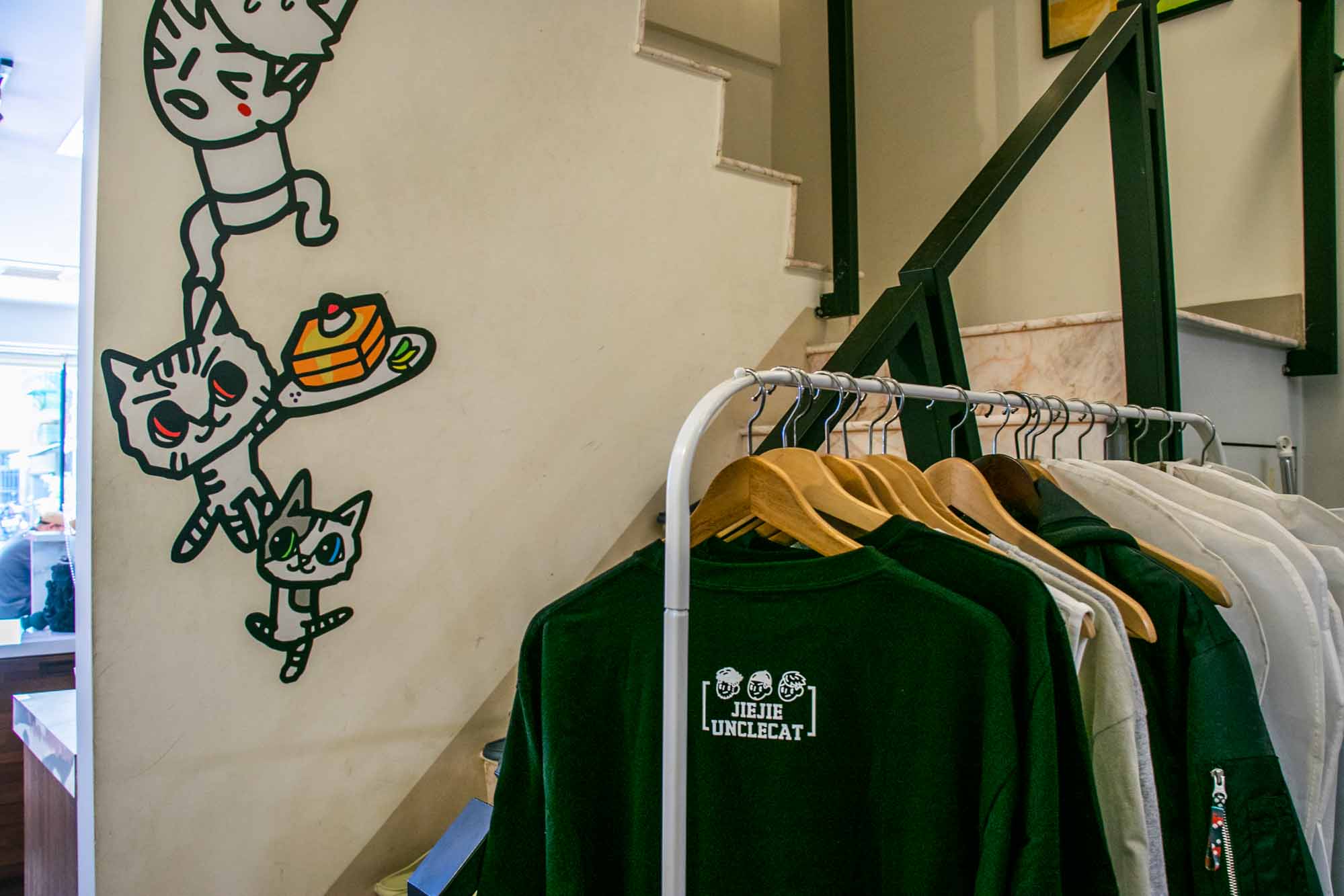 高雄港式料理 爵爵&貓叔商行 推薦自製芋頭糕 手包餛飩麵好吃 - 第9張圖 高雄港式料理 爵爵&貓叔商行 推薦自製芋頭糕 手包餛飩麵好吃