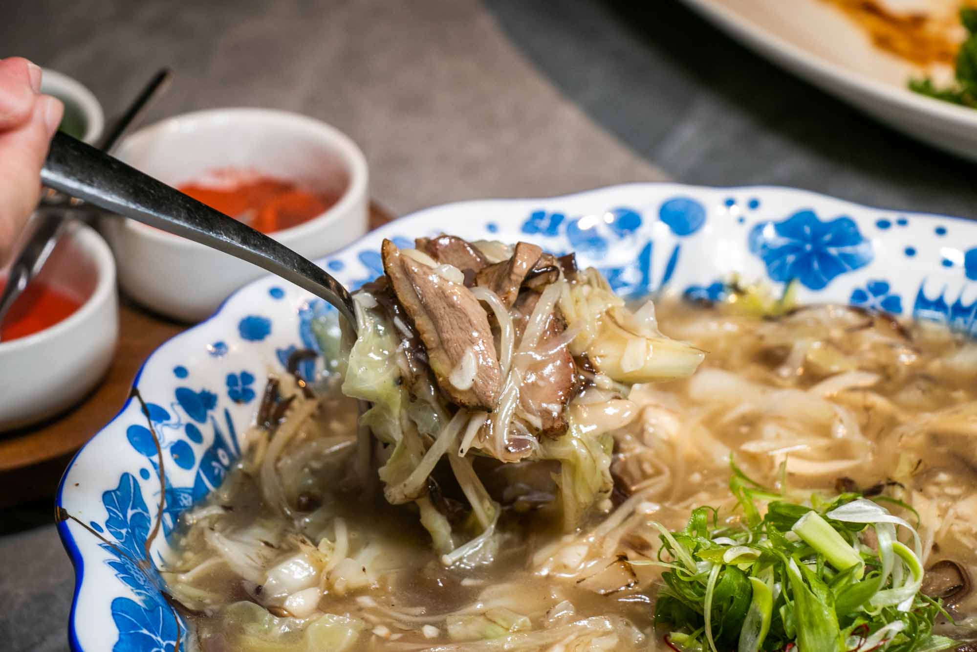 高雄聚餐新店 禎美樓 預約制 難忘濃雞湯與現代中式料理 高雄必吃合菜 - 第27張圖 高雄聚餐新店 禎美樓 預約制 難忘濃雞湯與現代中式料理 高雄必吃合菜