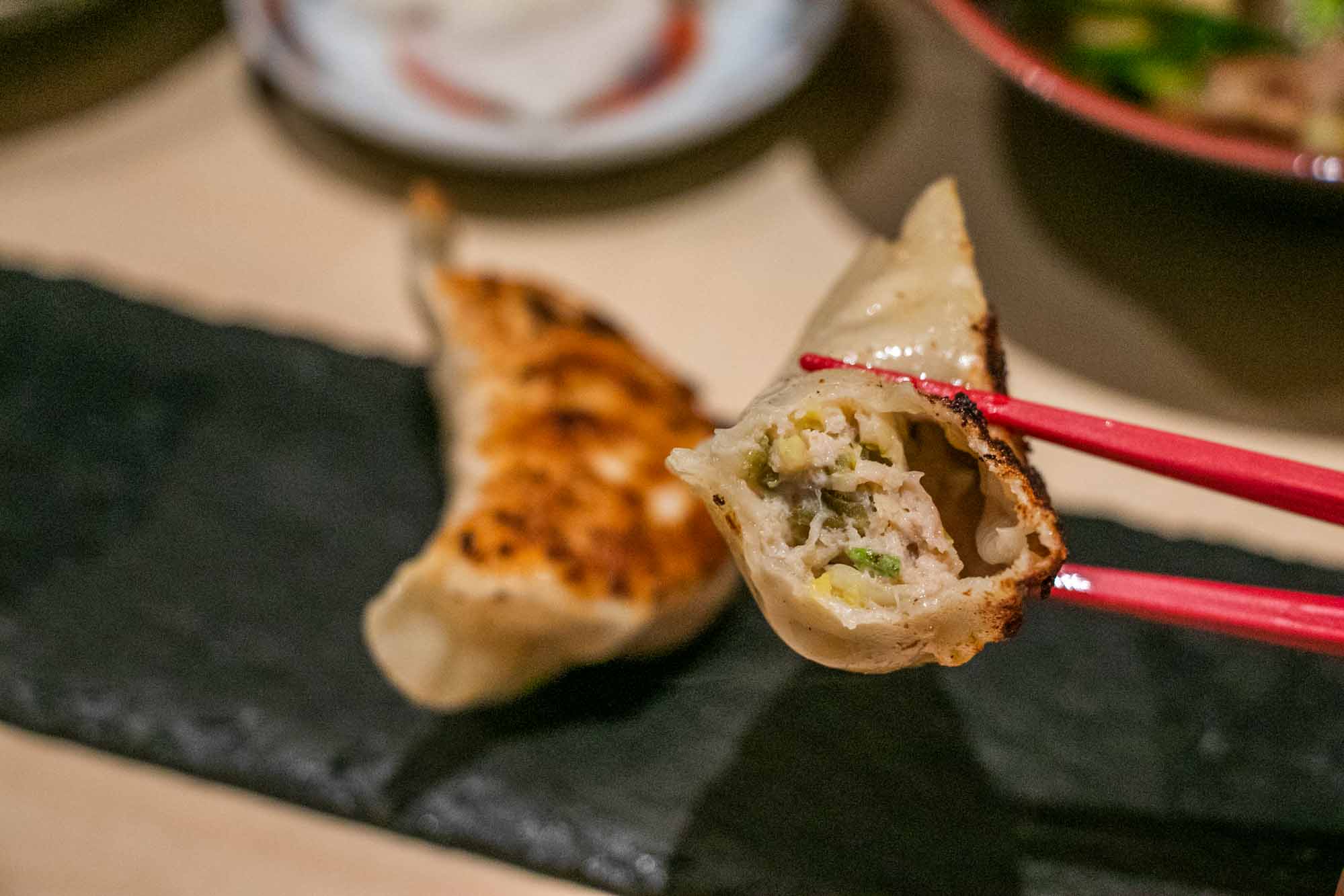 高雄居酒屋 新堀江玉竹街美食 美如小館 最愛各種餃子