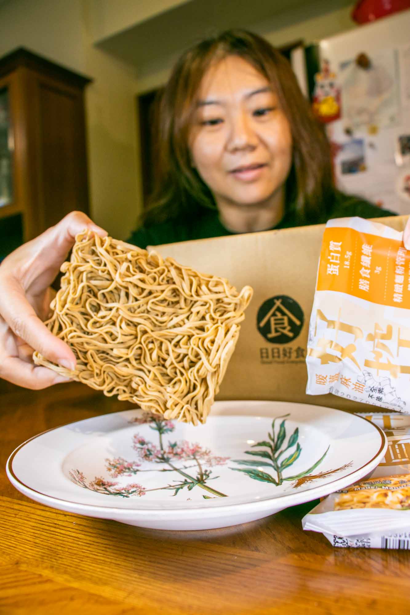 日日好食 好控麵 捲拌麵附醬包 忙碌上班族寵愛自己的日常美食