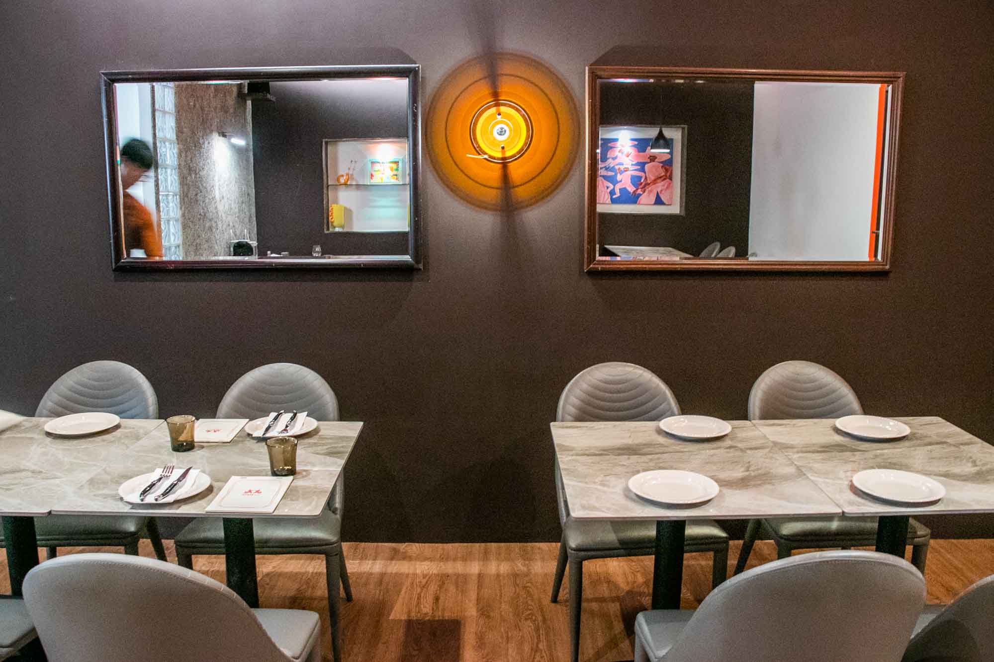 高雄美食聚餐 慶生 OUI steakhouse牛排館 內惟藝術中心對面