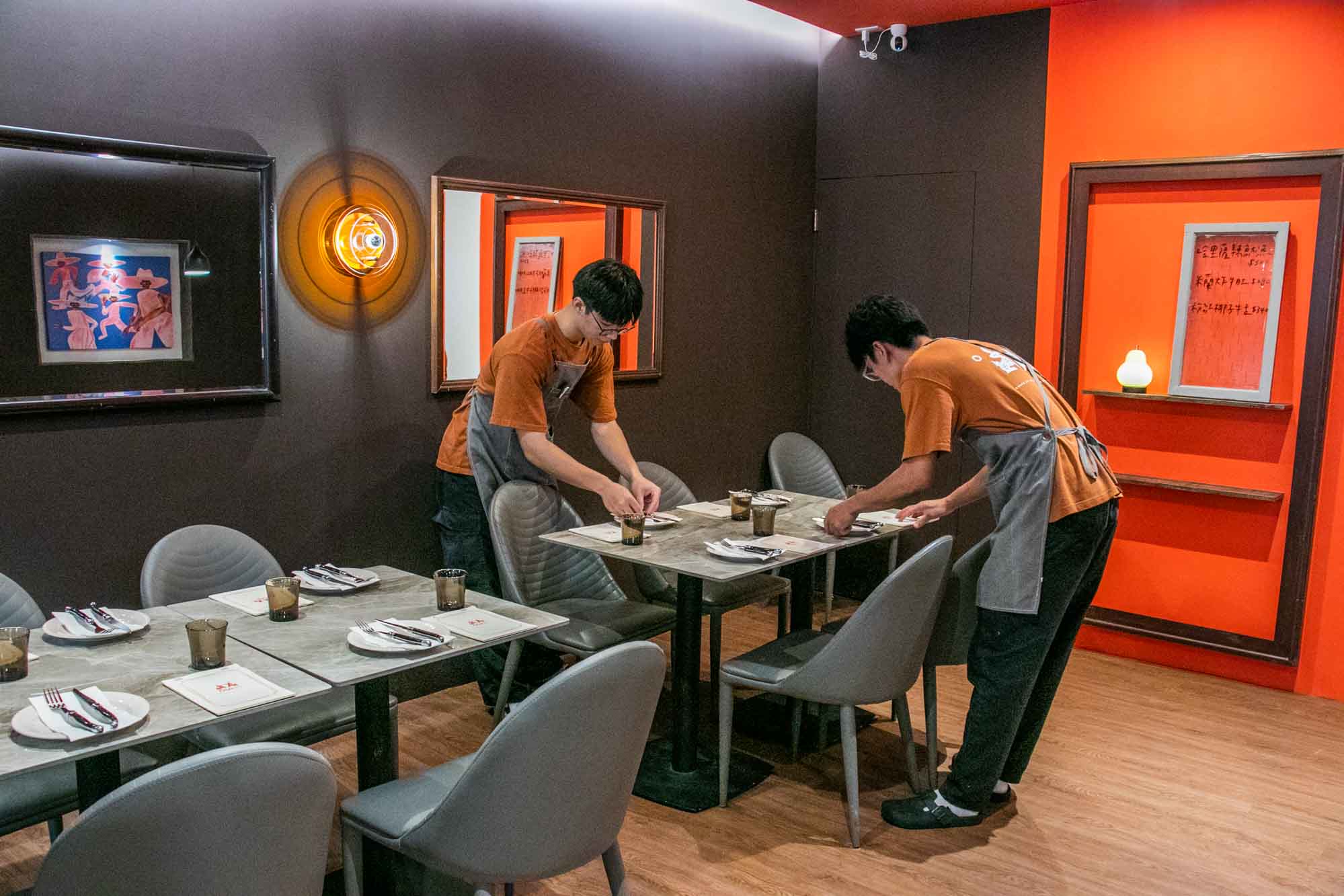 高雄美食聚餐 慶生 OUI steakhouse牛排館 內惟藝術中心對面