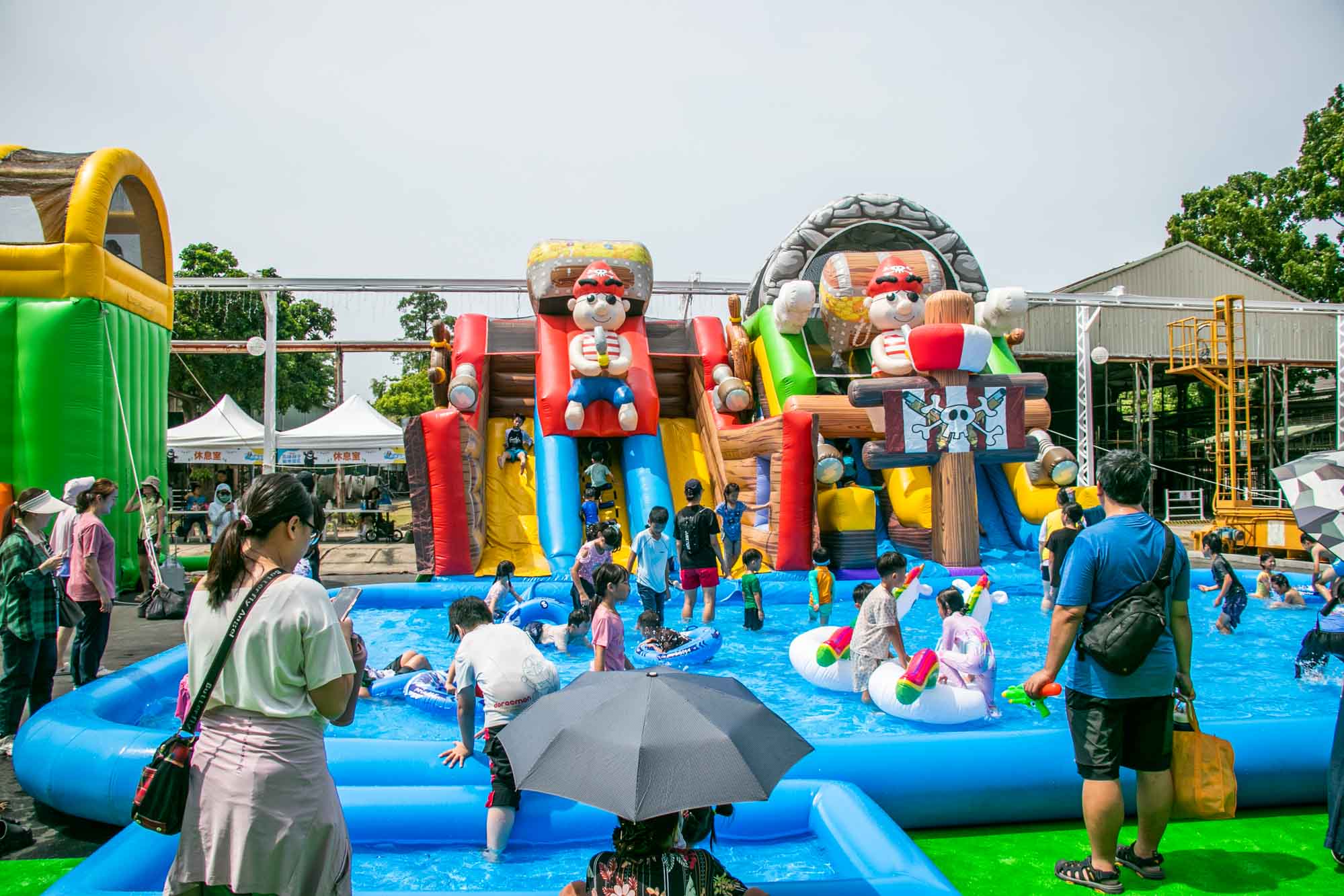 高雄景點 親子遊樂園 台鐵高雄機廠 高雄親子遊樂園區 超過30設施免費玩