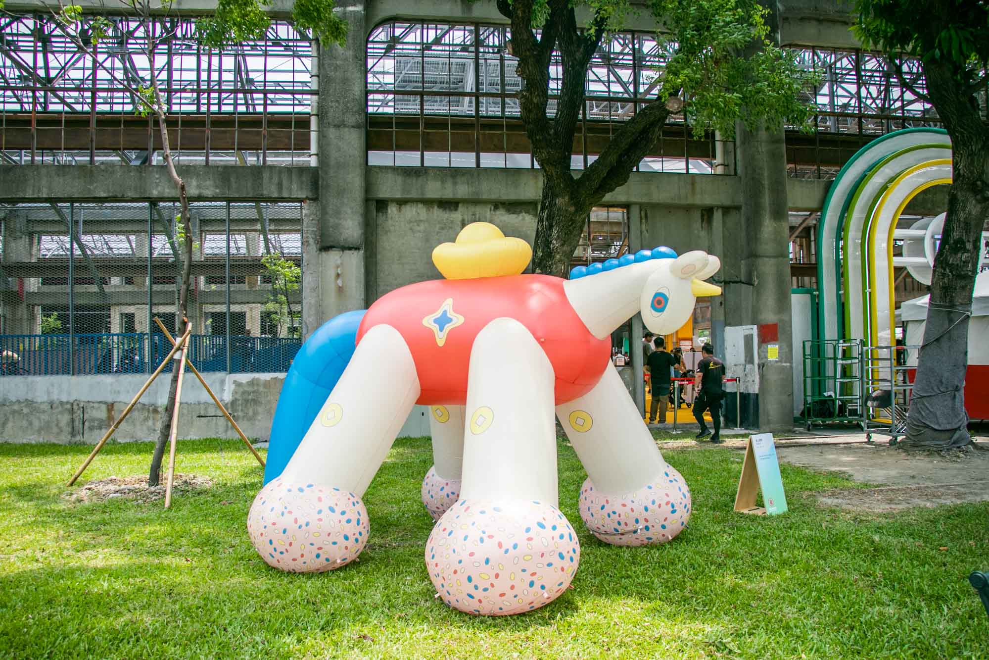 高雄景點 親子遊樂園 台鐵高雄機廠 高雄親子遊樂園區 超過30設施免費玩